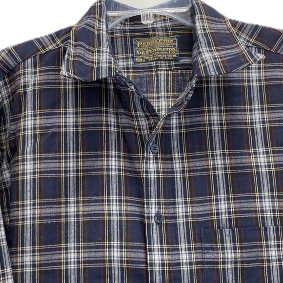 Made in USA Vintage Pendleton Button Up - Picture 3 of 6